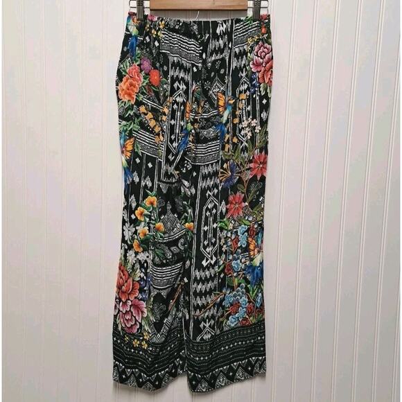 NWT Shana Wide Leg Capri Pants Womens Small Black Tropical Silky Pull On Resort - Picture 2 of 16